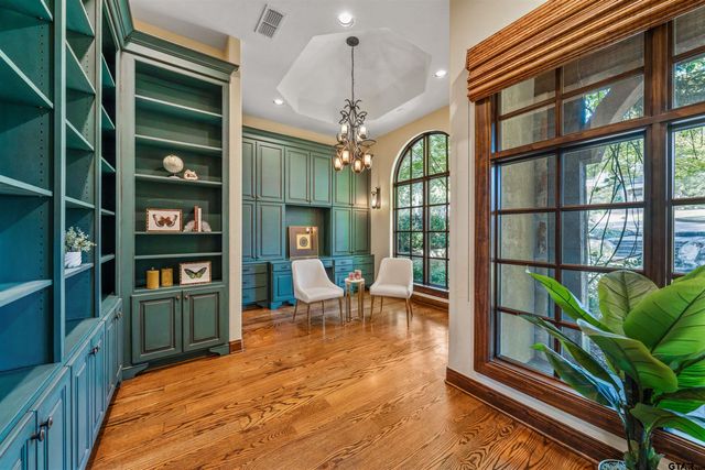 4406 Cascades Blvd, Tyler, TX 75709