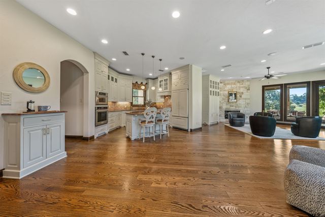 4406 Cascades Blvd, Tyler, TX 75709