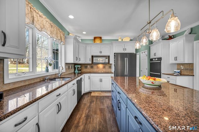 23 Tedwin Farms Road, Rocky Hill, CT 06067