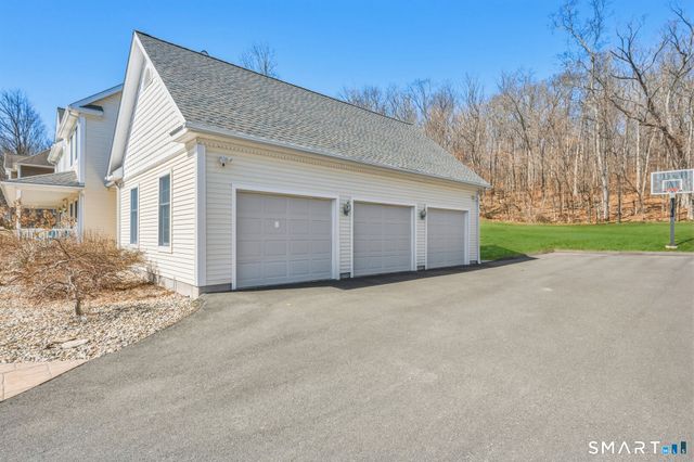 23 Tedwin Farms Road, Rocky Hill, CT 06067