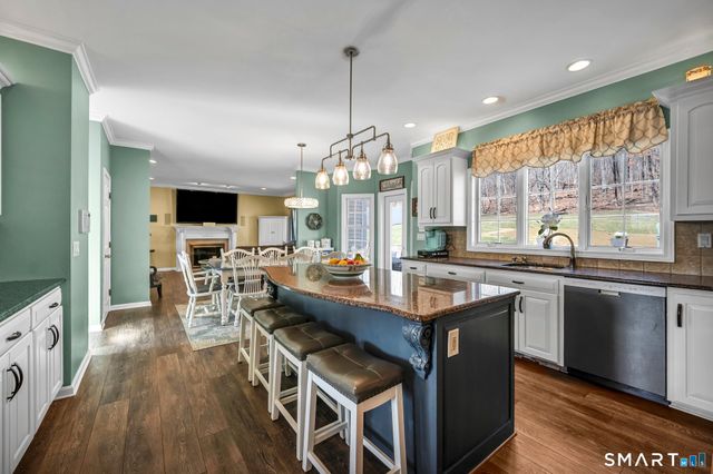 23 Tedwin Farms Road, Rocky Hill, CT 06067