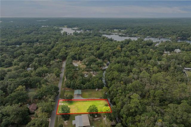 11030 Canal Drive, Theodore, AL 36582