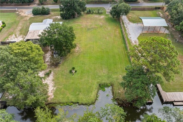 11030 Canal Drive, Theodore, AL 36582