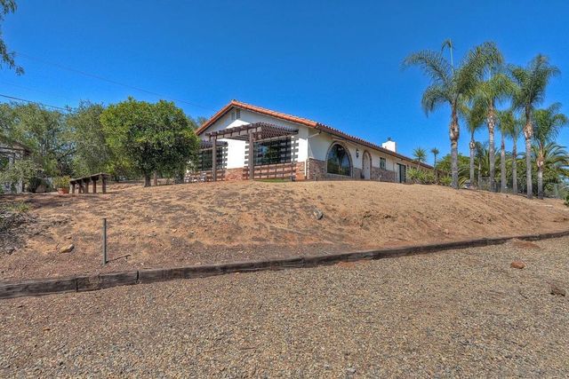 29573 Miller Rd, Valley Center, CA 92082