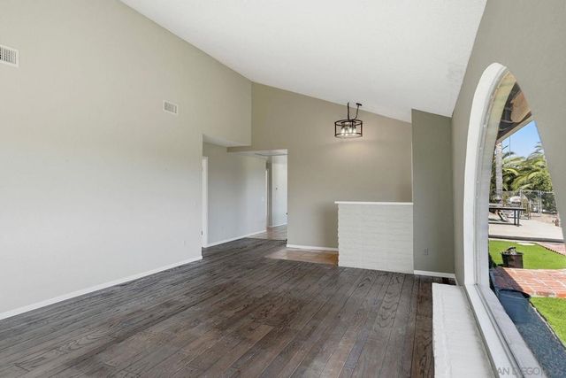 29573 Miller Rd, Valley Center, CA 92082