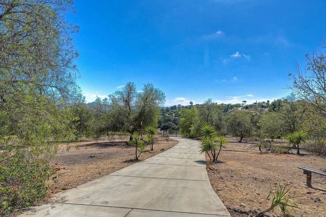 29573 Miller Rd, Valley Center, CA 92082