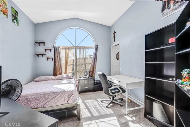 14122 Mendocino, Fontana, CA 92236