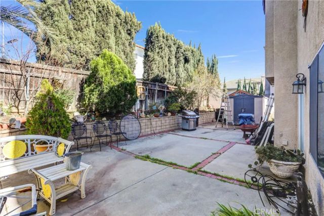 14122 Mendocino, Fontana, CA 92236