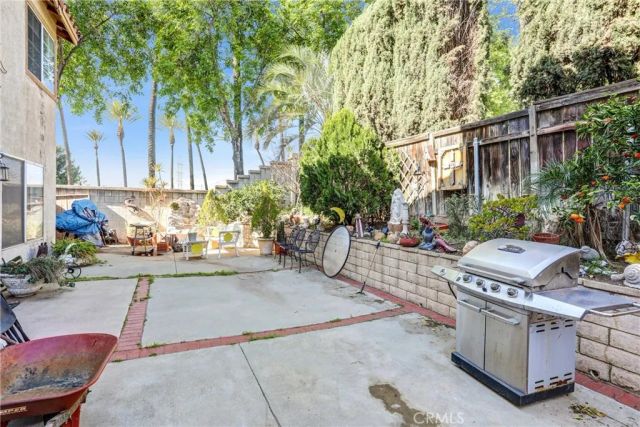 14122 Mendocino, Fontana, CA 92236