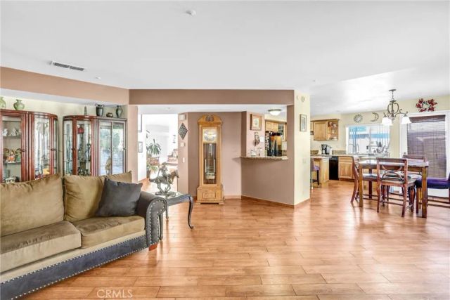 14122 Mendocino, Fontana, CA 92236