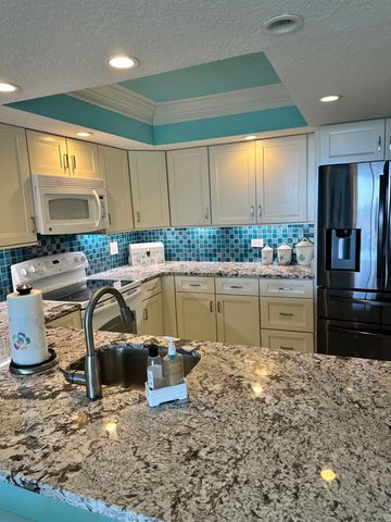 101 Ocean Creek Dr Apt EE2, Myrtle Beach, SC 29572