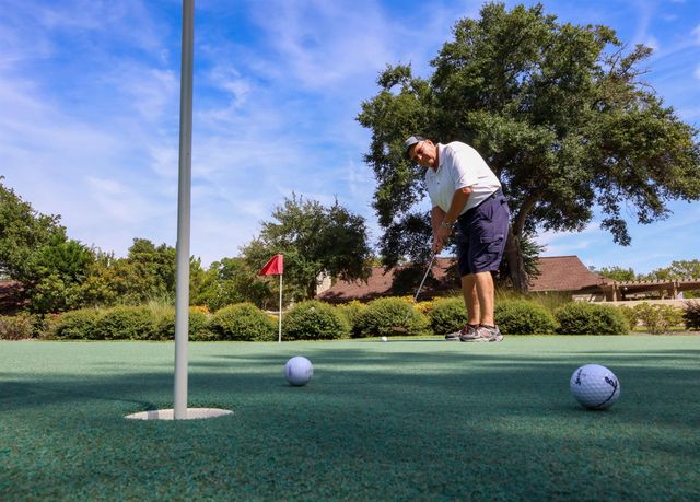 101 Ocean Creek Dr Apt EE2, Myrtle Beach, SC 29572