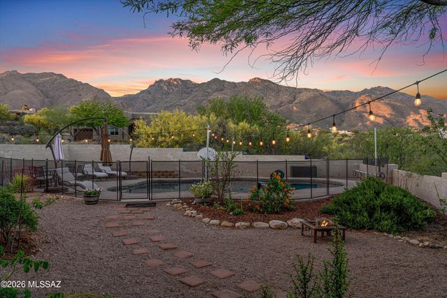 5700 N Via Amable, Tucson, AZ 85750