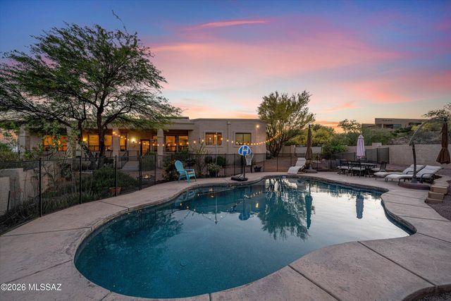 5700 N Via Amable, Tucson, AZ 85750