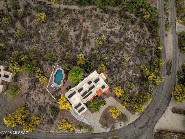 5700 N Via Amable, Tucson, AZ 85750