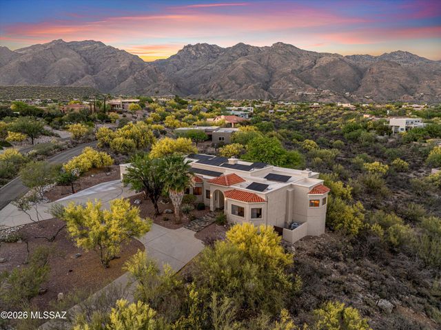 5700 N Via Amable, Tucson, AZ 85750