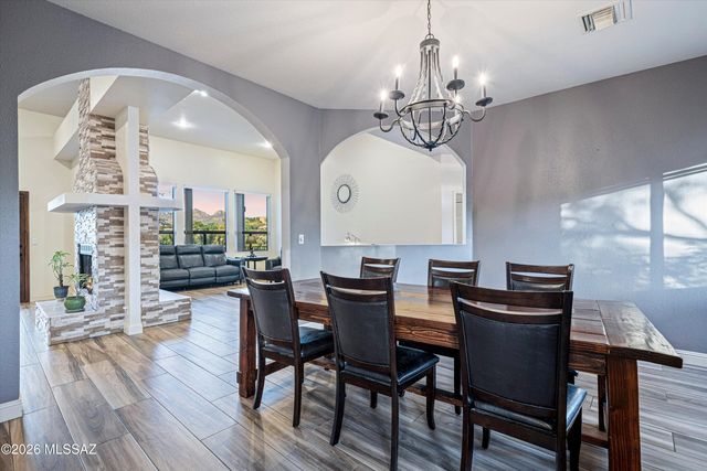 5700 N Via Amable, Tucson, AZ 85750