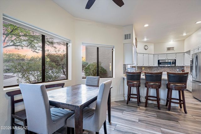 5700 N Via Amable, Tucson, AZ 85750