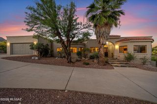 5700 N Via Amable, Tucson, AZ 85750