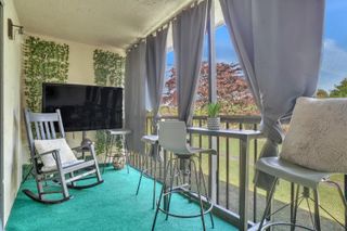 1423 Meadows Circle W, Boynton Beach, FL 33436