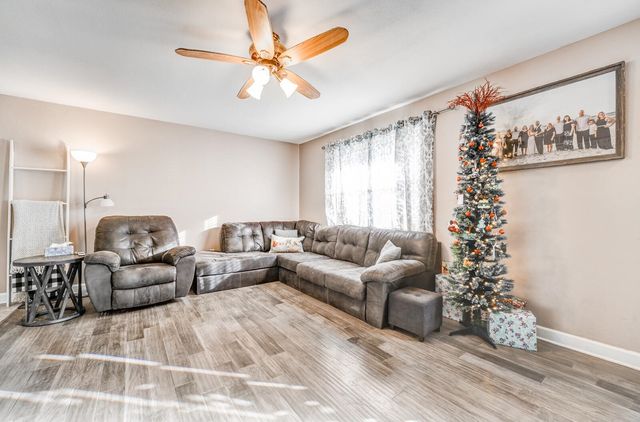 10 RAPHAEL CV, Munford, TN 38058