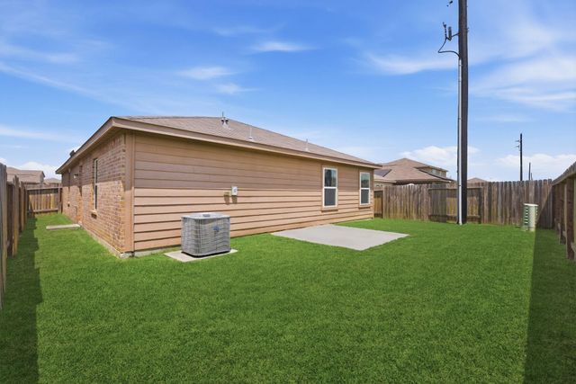 10802 Spring Brook Pass Drive, Humble, TX 77396