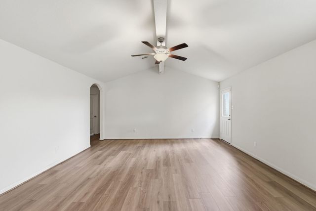 10802 Spring Brook Pass Drive, Humble, TX 77396