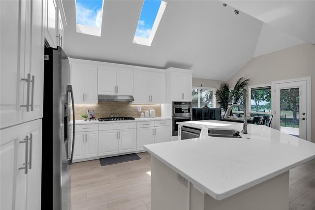 5206 N Briar Ridge Circle, Mckinney, TX 75072