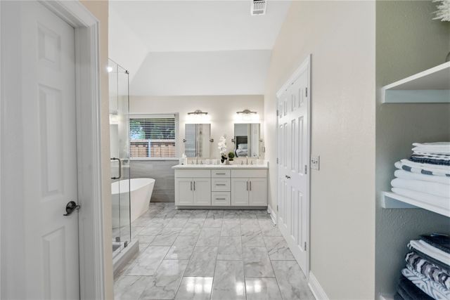 5206 N Briar Ridge Circle, Mckinney, TX 75072