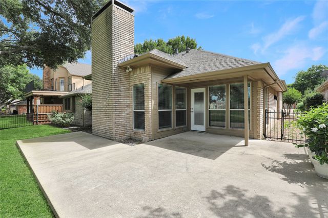 5206 N Briar Ridge Circle, Mckinney, TX 75072