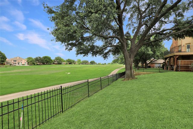 5206 N Briar Ridge Circle, Mckinney, TX 75072
