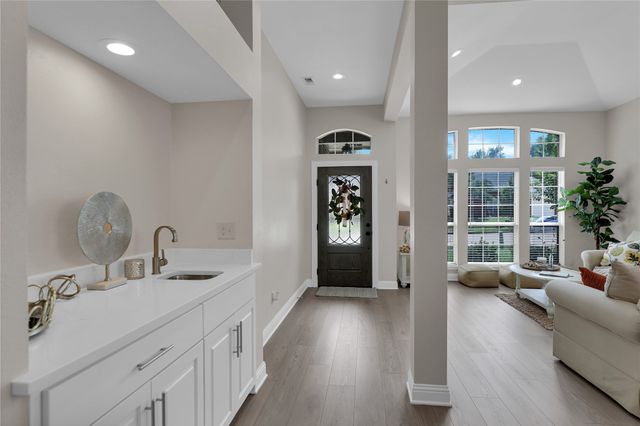 5206 N Briar Ridge Circle, Mckinney, TX 75072
