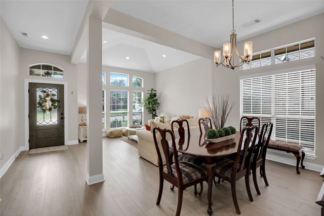 5206 N Briar Ridge Circle, Mckinney, TX 75072