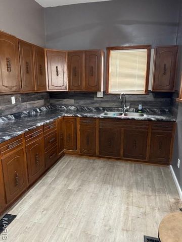 1810 Chestnut Street, Hannibal, MO 63401