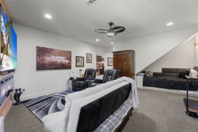878 James Place, West Fork, AR 72774