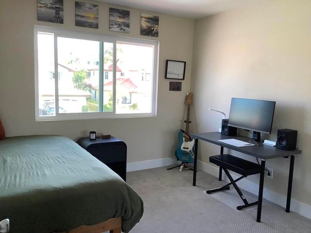 2422 Summerhill, Encinitas, CA 92024