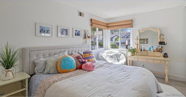 2422 Summerhill, Encinitas, CA 92024