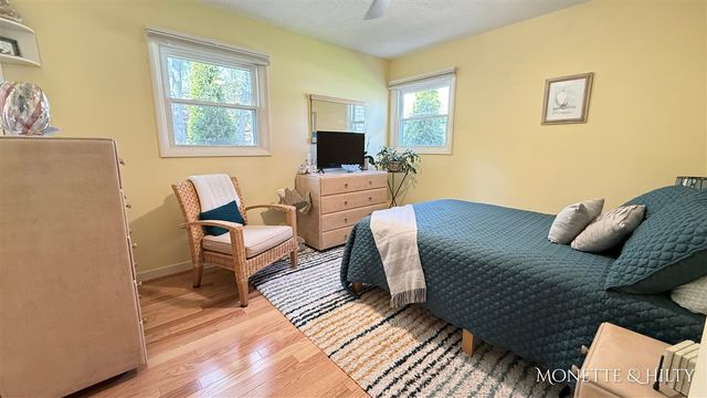 1847 Ritter Hills Drive, Norton Shores, MI 49441