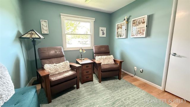 1847 Ritter Hills Drive, Norton Shores, MI 49441