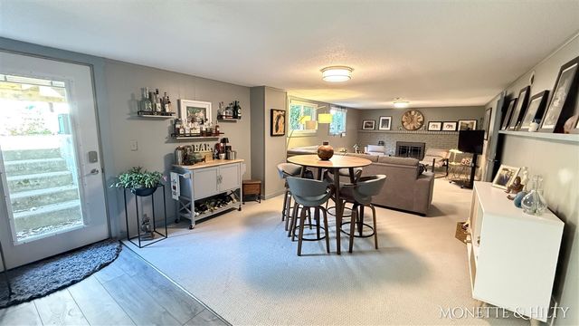 1847 Ritter Hills Drive, Norton Shores, MI 49441