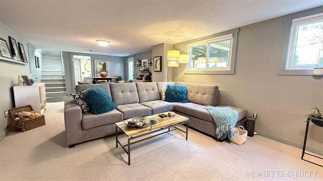 1847 Ritter Hills Drive, Norton Shores, MI 49441