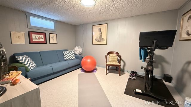 1847 Ritter Hills Drive, Norton Shores, MI 49441