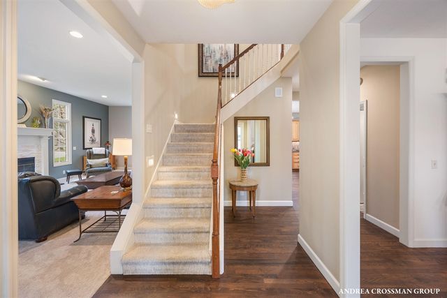14887 Riverside Trail, Grand Haven, MI 49417