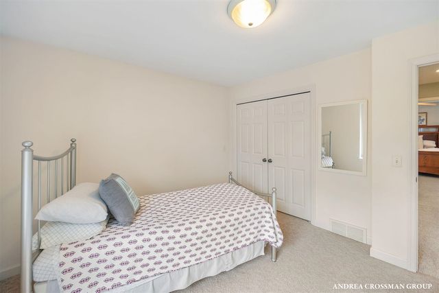 14887 Riverside Trail, Grand Haven, MI 49417