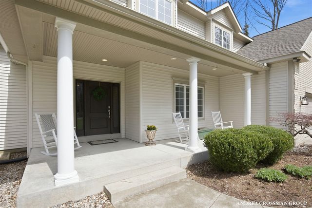 14887 Riverside Trail, Grand Haven, MI 49417