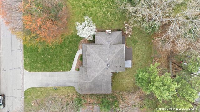 14887 Riverside Trail, Grand Haven, MI 49417