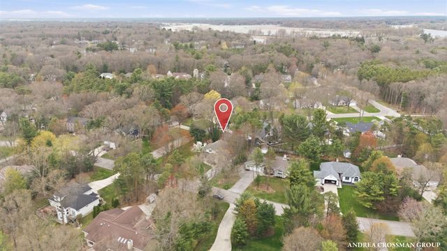 14887 Riverside Trail, Grand Haven, MI 49417