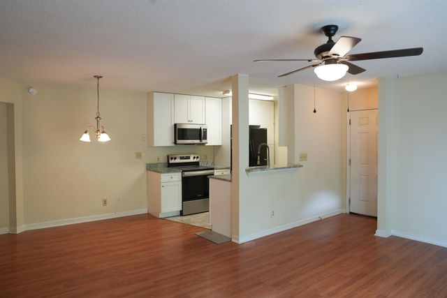 2210 Andover Dr Apt E, Myrtle Beach, SC 29575