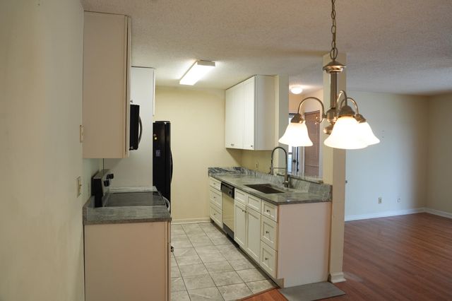 2210 Andover Dr Apt E, Myrtle Beach, SC 29575