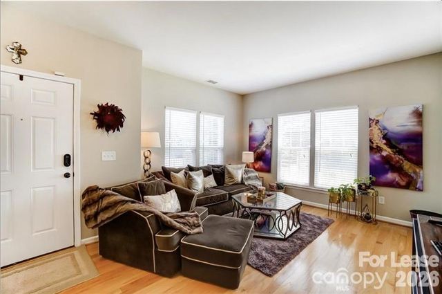 4102 Christine Lane E, Waxhaw, NC 28173